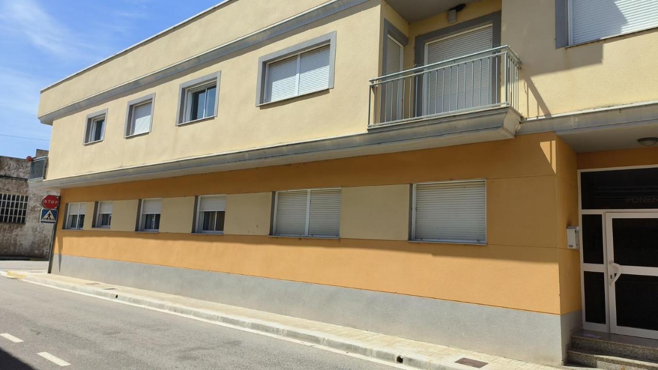 Apartamento En Els Muntells Apartment Exterior photo